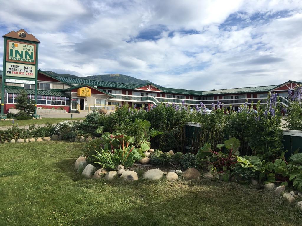 Alpine Lodge Motel & Restaurant Grande Cache Exterior photo